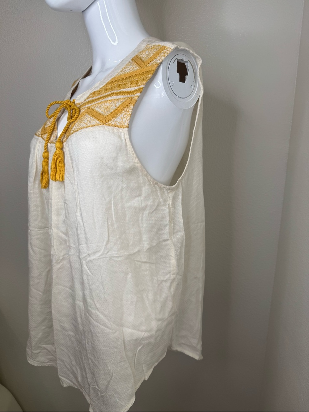 Lucky Brand Cream Sleeveless Tunic with Mustard Embroidery - Picture 3 of 5